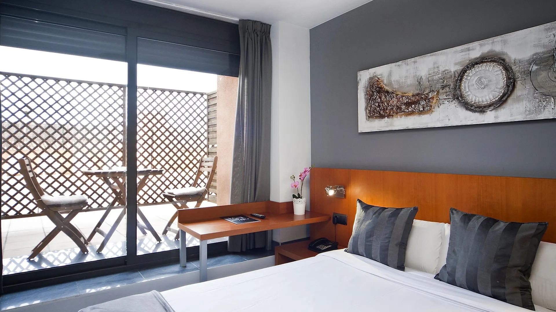 Hotel Sant Pere Ll Hspii Rubí
