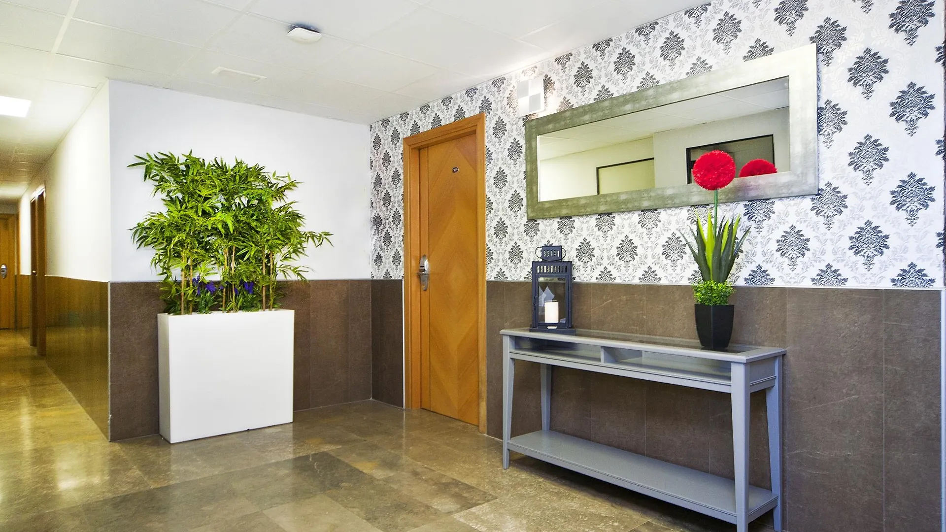 Hotel Sant Pere Ll Hspii Rubí