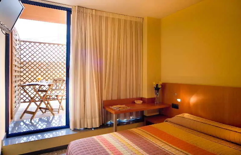 Hotel Sant Pere Ll Hspii Rubi 3*,