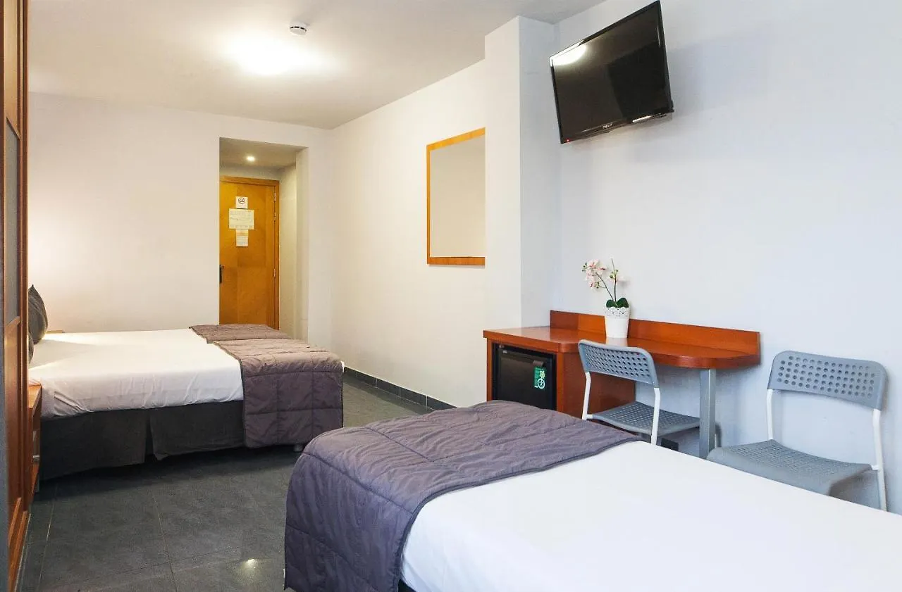 Hotel Sant Pere Ll Hspii Rubi